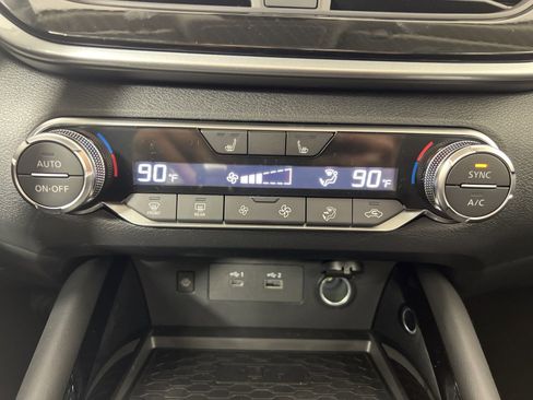 New 2025 Nissan Altima 2.5 SR w/ SR Premium Package image 21