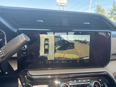 New 2026 GMC Sierra 2500 AT4 w/ AT4 Premium Plus Package AWD/4WD image 36