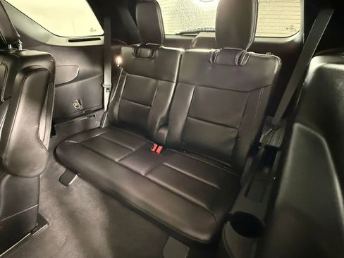 Used 2022 Ford Explorer ST w/ Equipment Group 401A image 14