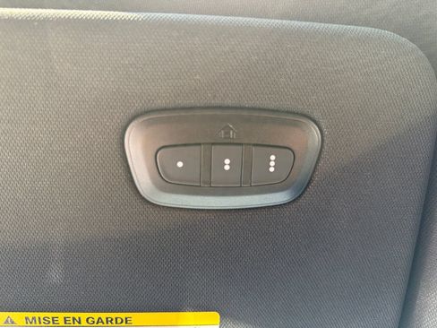 Used 2022 Jeep Wagoneer Series III w/ Premium Group I AWD/4WD image 31