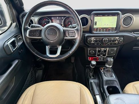 Used 2019 Jeep Wrangler Unlimited Rubicon AWD/4WD image 24