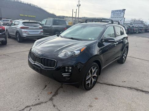 Used 2018 Kia Sportage SX image 3