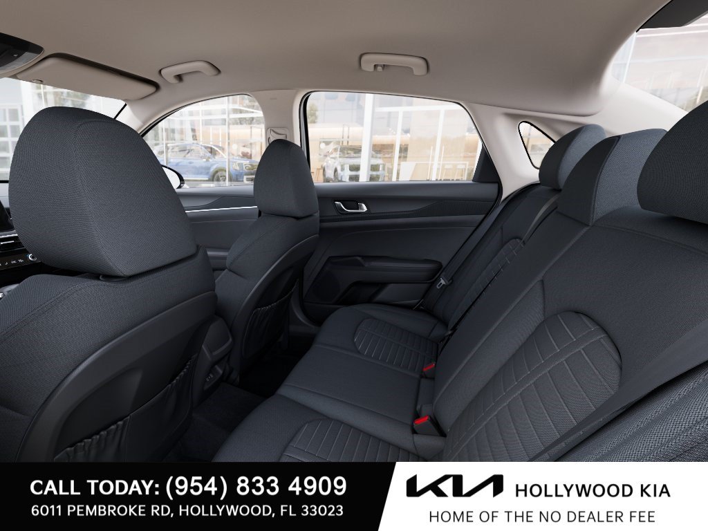 New 2027 Kia K5 LXS FWD image 18