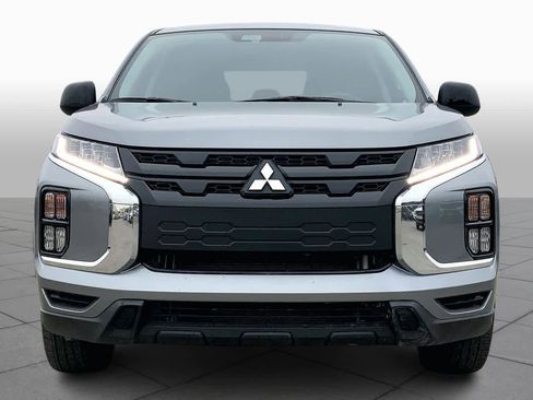 Used 2025 Mitsubishi Outlander Sport LE image 4