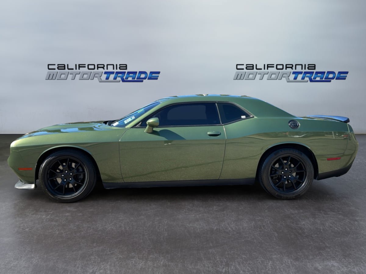 Used 2020 Dodge Challenger GT w/ Blacktop Package RWD image 8