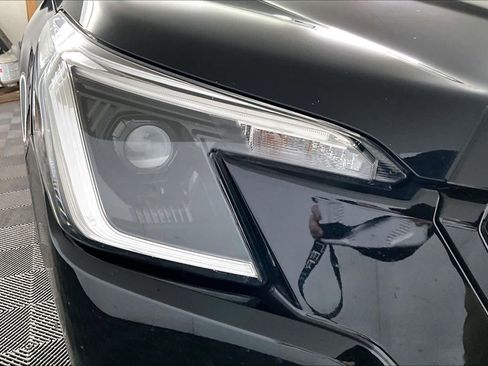 Used 2022 Subaru Forester Premium image 27