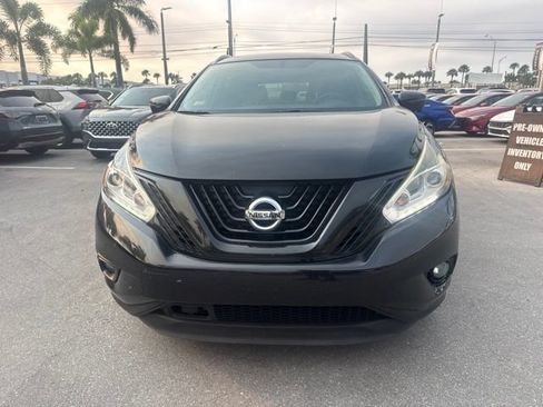 Used 2017 Nissan Murano Platinum w/ Platinum Technology Package FWD image 2