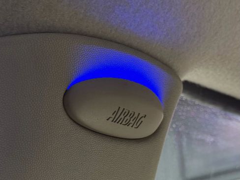 Used 2013 MINI Cooper S w/ Mini Connected Pkg image 32