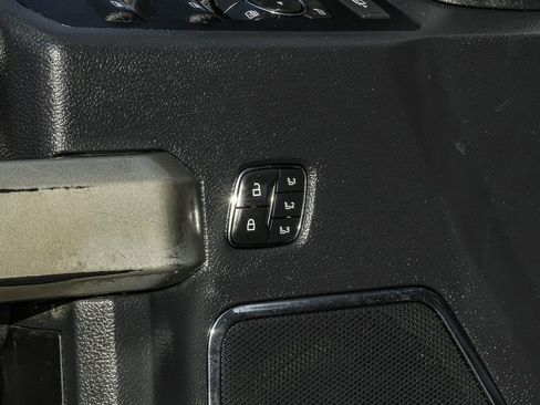 Used 2022 Ford F350 Lariat w/ Lariat Value Package image 47