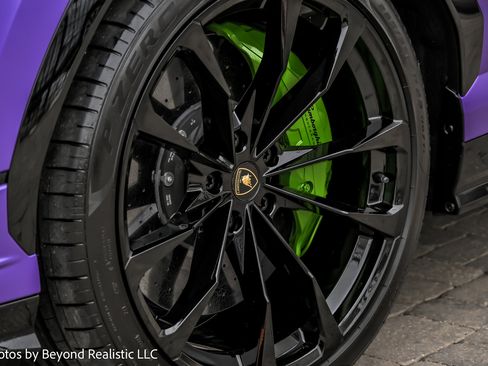 Used 2024 Lamborghini Urus S image 7