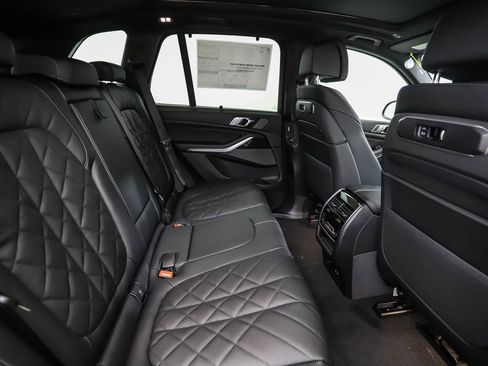 New 2026 BMW X5 xDrive50e image 27