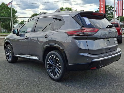 New 2026 Nissan Rogue Platinum w/ Platinum Premium Package AWD/4WD image 3