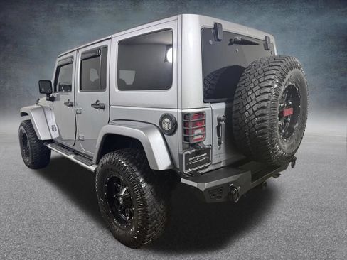 Used 2015 Jeep Wrangler Unlimited Sahara w/ Mopar Chrome Edition Group AWD/4WD image 4