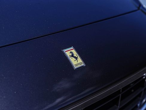 Used 2014 Ferrari California RWD image 11