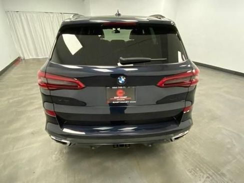 Used 2019 BMW X5 xDrive50i w/ M Sport Package AWD/4WD image 6