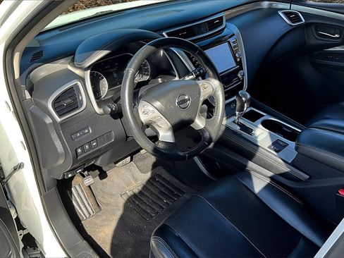 Used 2018 Nissan Murano SL w/ Moonroof Package image 13