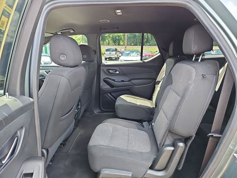 Used 2023 Chevrolet Traverse LT AWD/4WD image 10