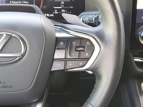 Used 2024 Lexus GX 550 w/ Accessory Package (Z1) AWD/4WD image 26