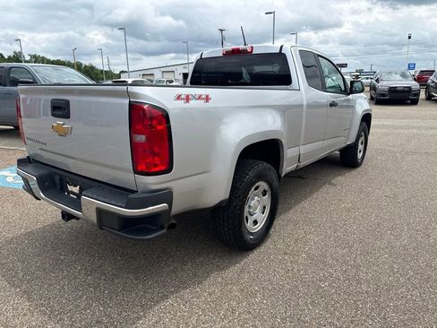 Used 2018 Chevrolet Colorado W/T w/ WT Convenience Package AWD/4WD image 7