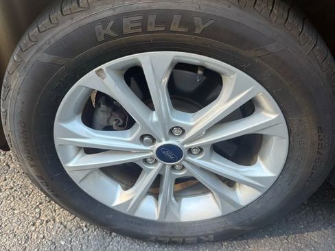 Used 2018 Ford Escape SEL image 24