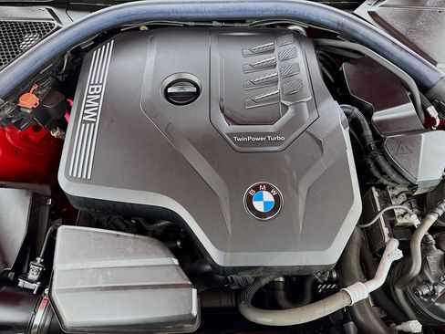 Used 2021 BMW 330i xDrive Sedan w/ Driving Assistance Package AWD/4WD image 38