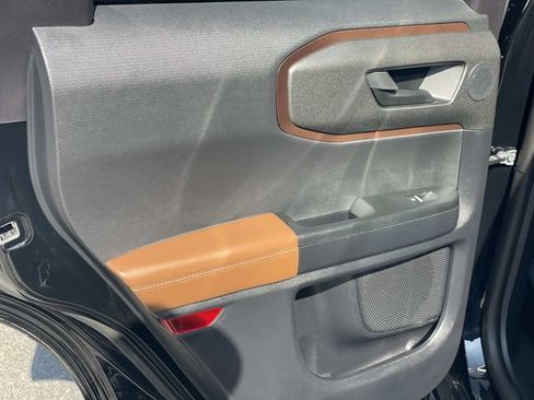 Certified 2025 Ford Bronco Sport Outer Banks w/ Outer Banks Tech Package+ AWD/4WD image 32