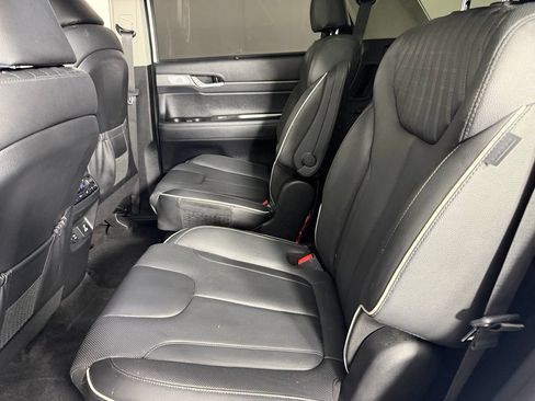 Used 2023 Hyundai Palisade Limited FWD image 27