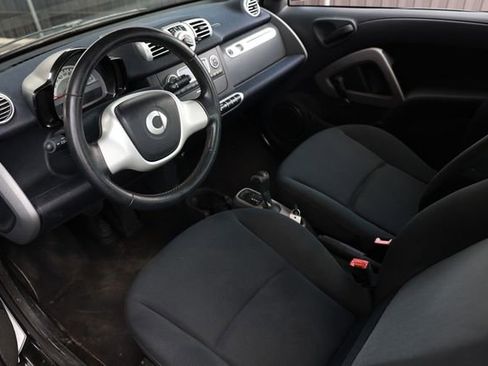 Used 2012 smart fortwo pure image 6