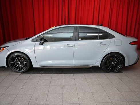 Certified 2022 Toyota Corolla XSE image 2