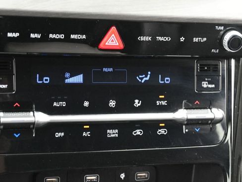 Used 2024 Kia Carnival SX FWD image 21