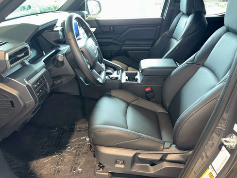 New 2026 Toyota Tacoma SR5 AWD/4WD image 13