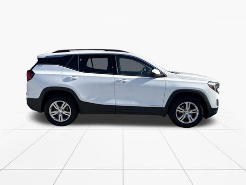 Used 2020 GMC Terrain SLE w/ Driver Convenience Package AWD/4WD image 9