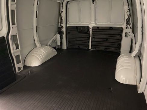 New 2025 Chevrolet Express 2500 image 21