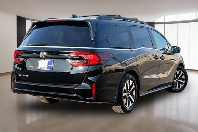 Certified 2026 Honda Odyssey EX-L image 6