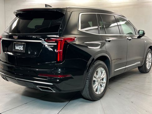Used 2022 Cadillac XT6 Luxury FWD image 6