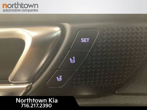 Used 2021 Kia Telluride SX w/ SX Prestige Package AWD/4WD image 19