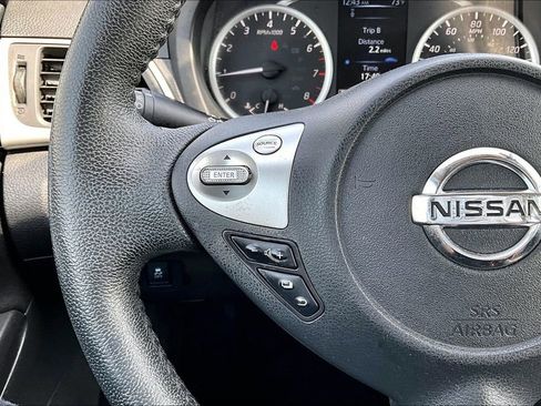 Used 2018 Nissan Sentra SV image 12