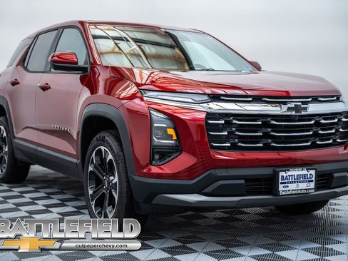 New 2026 Chevrolet Equinox LT AWD/4WD image 1