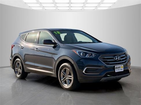 Used 2018 Hyundai Santa Fe Sport image 2