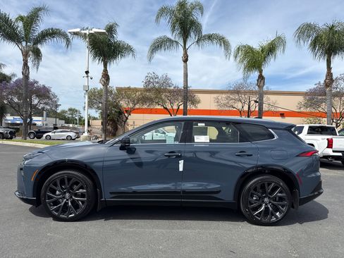 New 2026 Toyota Crown Signia image 4