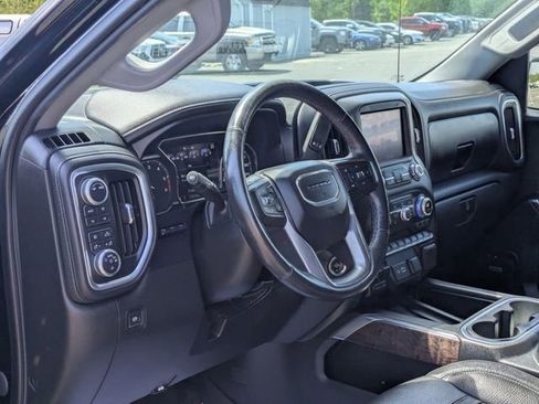 Certified 2021 GMC Sierra 1500 Denali w/ Denali Ultimate Package AWD/4WD image 14