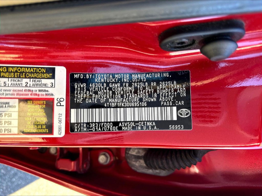 Used 2013 Toyota Camry LE FWD image 22