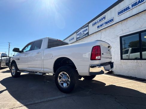 Used 2018 RAM 2500 SLT image 2