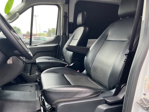 Used 2023 Ford Transit 250 Medium Roof w/ Load Area Protection Package image 14