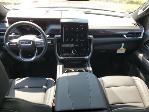New 2026 GMC Yukon XL Elevation RWD image 6
