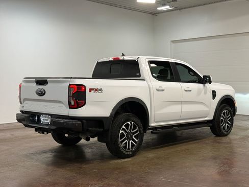 Used 2024 Ford Ranger Lariat w/ FX4 Off-Road Package image 4
