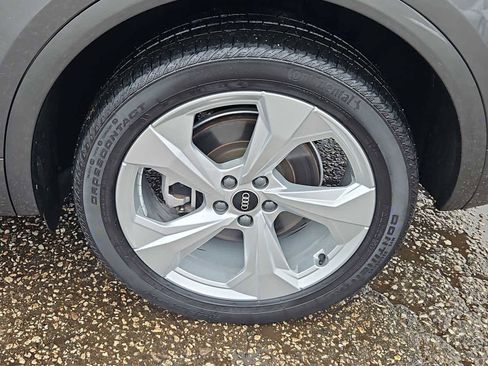 Used 2023 Audi Q5 2.0T Premium Plus w/ Premium Plus Package image 4