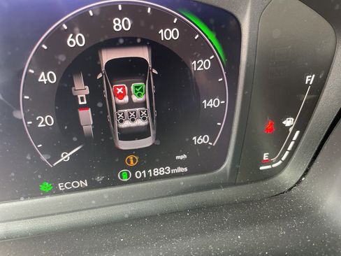 Used 2023 Honda Accord Sport image 6