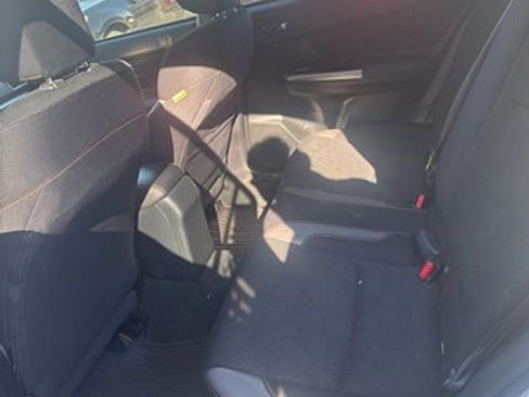 Used 2016 Subaru Crosstrek 2.0i Premium w/ Popular Package #2 image 8