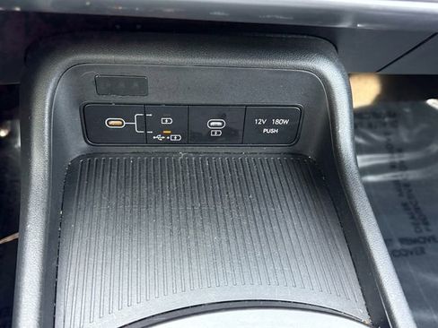 Used 2024 Hyundai Kona SEL image 17
